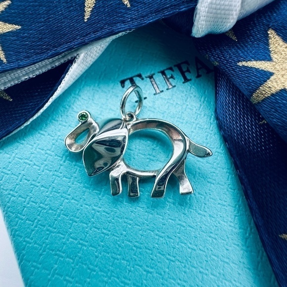 Tiffany & Co. Save the Wild Elephant Charm with Tsavorite Sterling Silver Pouch - Picture 1 of 9